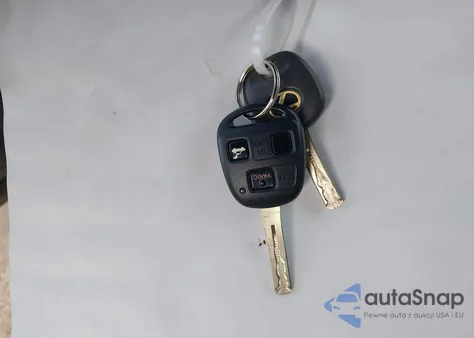 2005 Lexus Es 330 z USA, uszkodzony, nr VIN JTHBA30G455099208